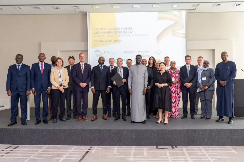 Participation d’une délégation de la CNES composée de Mr Abdel Kader NDIAYE, Président de la CNES et de Mr Alla Séne GUEYE, Président de la FNIS à la mission « Passerelles économiques Sénégal-Allemagne », qui s’est déroulée à Berlin et Stuttgard (All