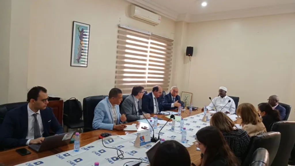 La CNES reçoit une délégation tunisienne conduite par l’Ambassadeur de Tunisie au Sénégal